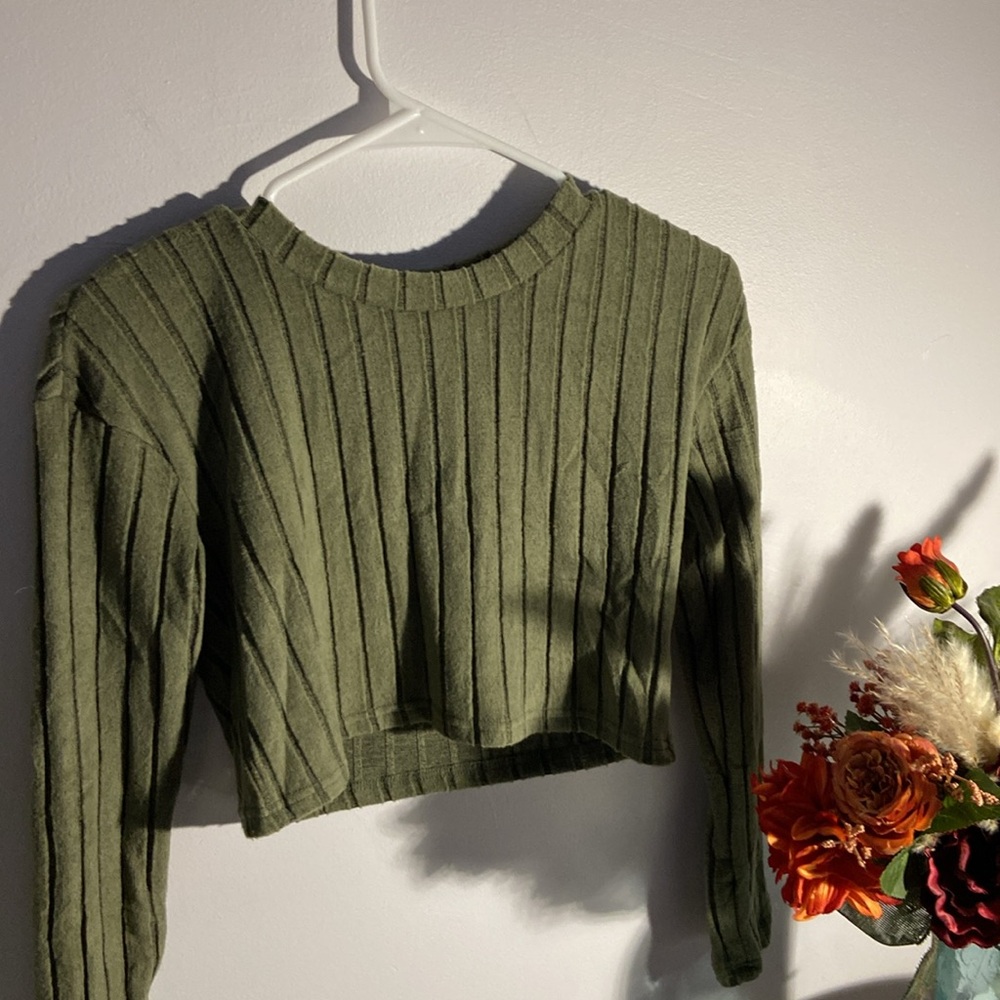 SHEIN Petite XXS Super Soft Cropped Long Sleeve Tee